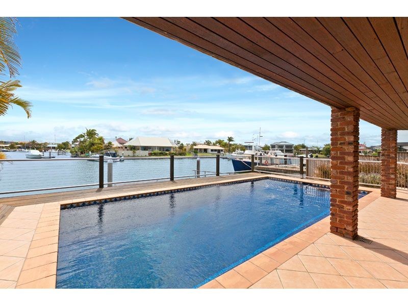 34 Compass Court, Raby Bay QLD 4163