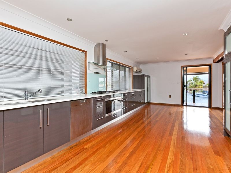 34 Compass Court, Raby Bay QLD 4163