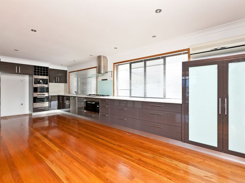 34 Compass Court, Raby Bay QLD 4163