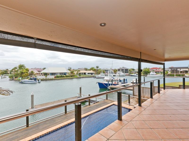 34 Compass Court, Raby Bay QLD 4163