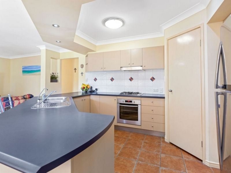 1 Cedarview Place, Wellington Point QLD 4160
