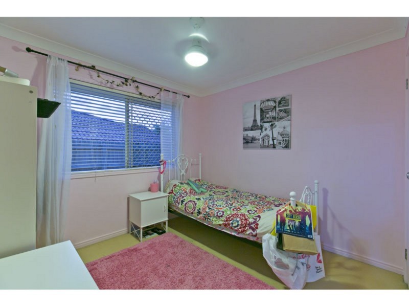 1 Cedarview Place, Wellington Point QLD 4160