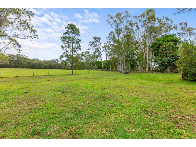 551 Redland Bay Road, Capalaba QLD 4157