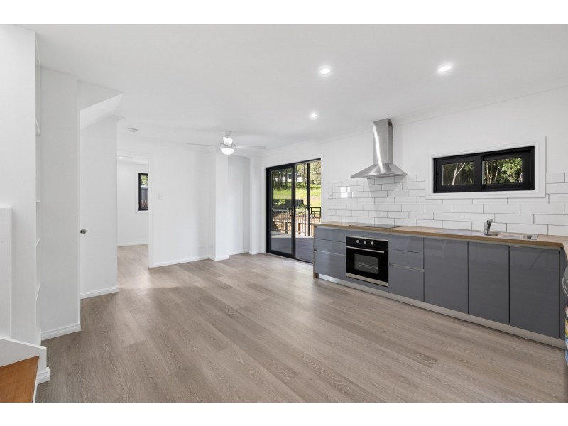 29 Hume Street, Russell Island QLD 4184