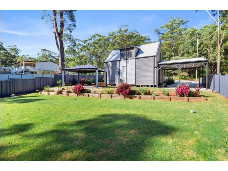 29 Hume Street, Russell Island QLD 4184