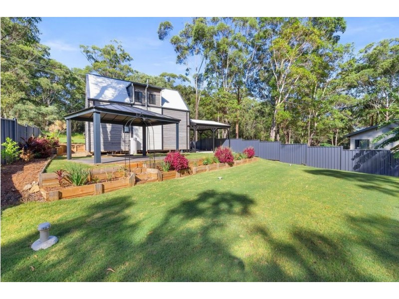 29 Hume Street, Russell Island QLD 4184