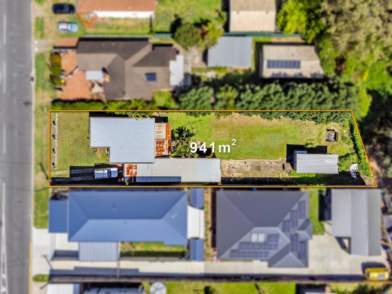 23 Kianawah Road, Wynnum West QLD 4178