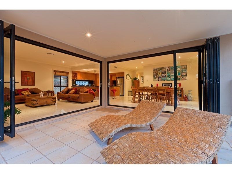 11 White Fig Place, Thornlands QLD 4164