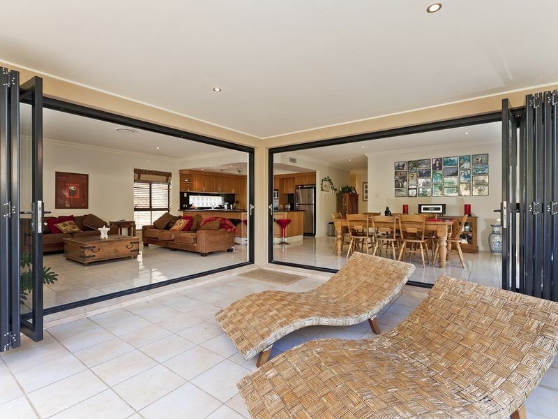11 White Fig Place, Thornlands QLD 4164