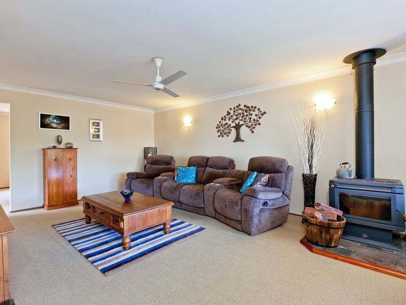 5 Courageous Court, Cleveland QLD 4163