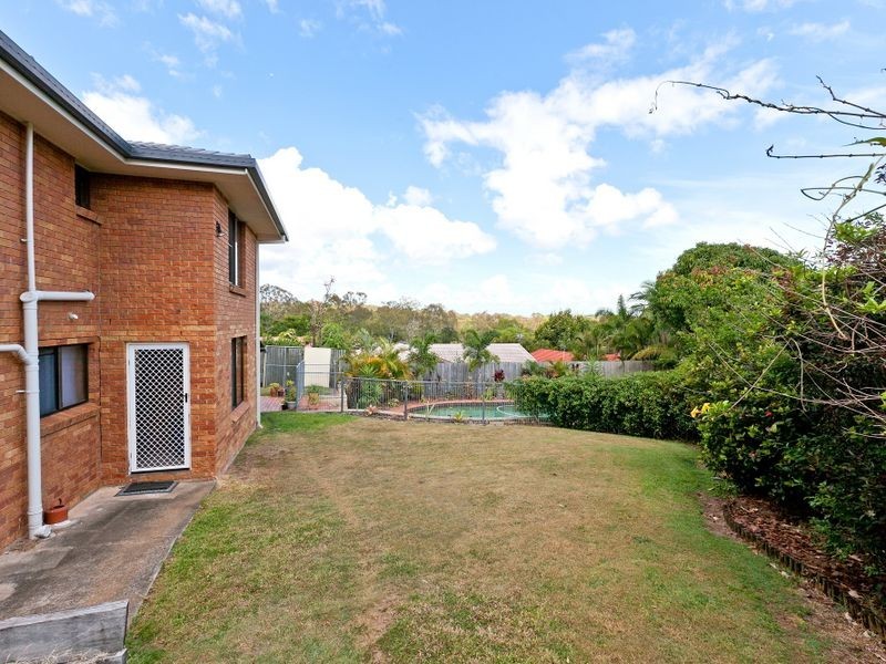 5 Courageous Court, Cleveland QLD 4163