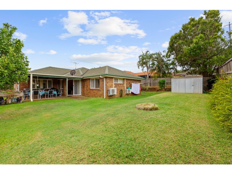 9 Roger Court, Redland Bay QLD 4165