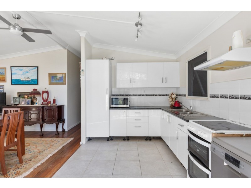 62 Fern Terrace, Russell Island QLD 4184