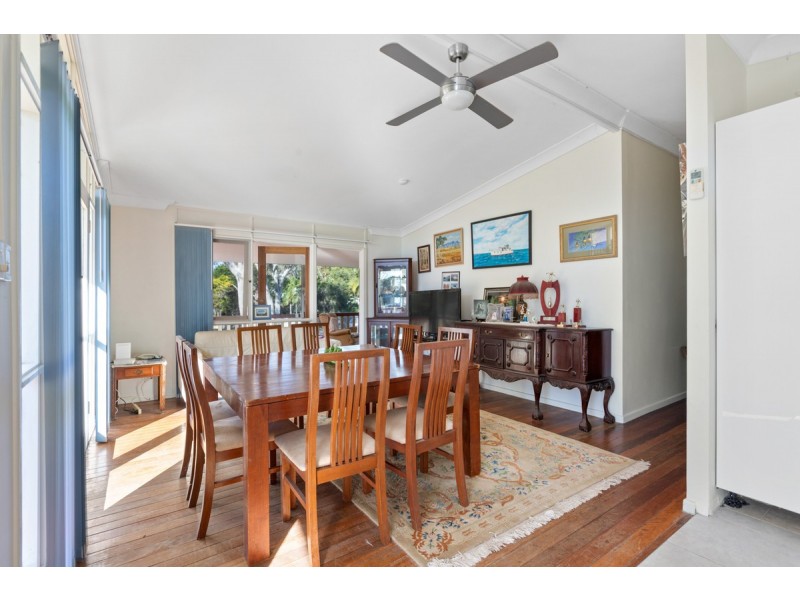 62 Fern Terrace, Russell Island QLD 4184