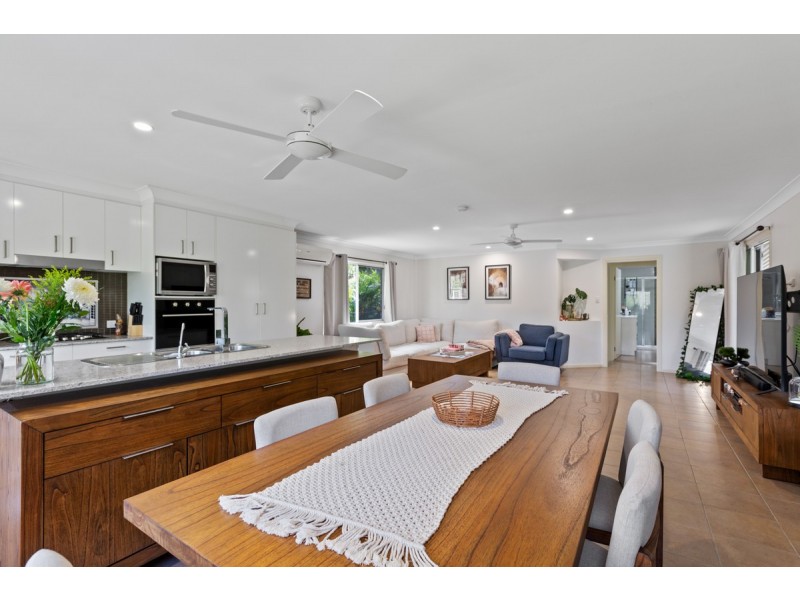 12 Metcalf Court, Ormeau QLD 4208