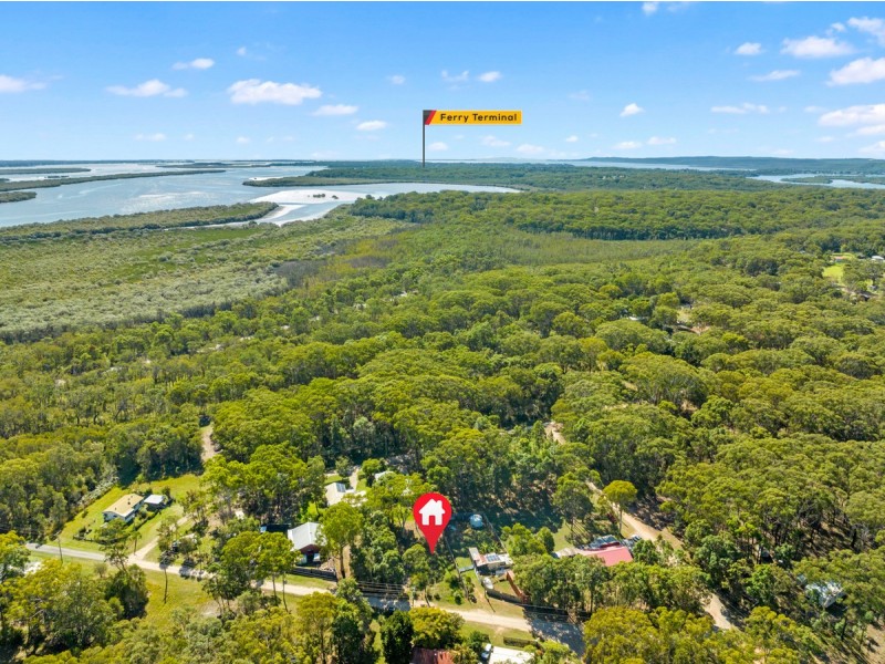 47 Lagoon Road, Russell Island QLD 4184
