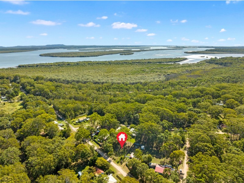 47 Lagoon Road, Russell Island QLD 4184