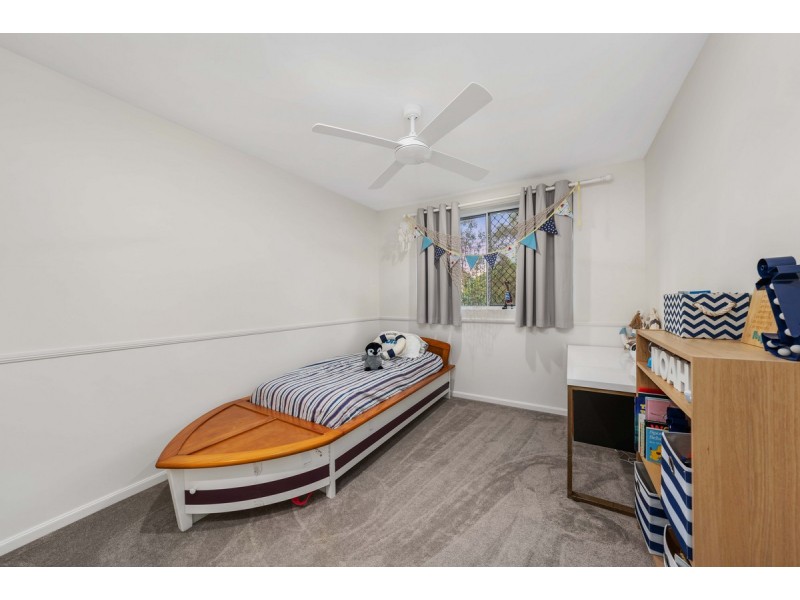 18 Hereford Close, Kingsholme QLD 4208