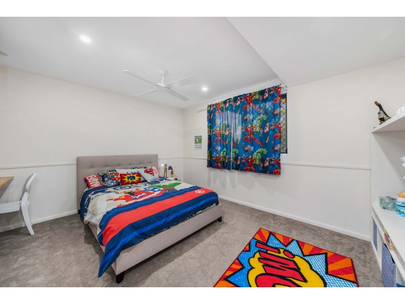 18 Hereford Close, Kingsholme QLD 4208