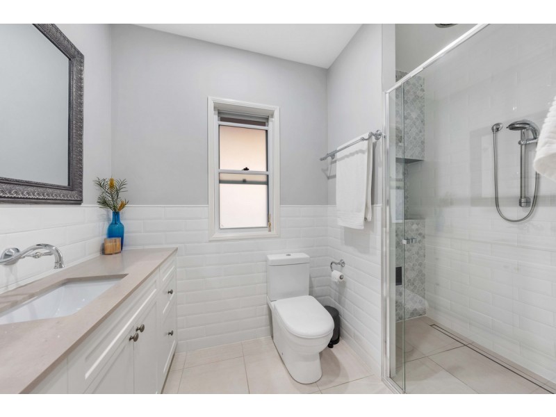 18 Hereford Close, Kingsholme QLD 4208