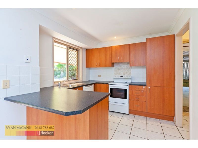33 Montgomery Drive, Wellington Point QLD 4160