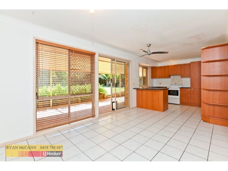 33 Montgomery Drive, Wellington Point QLD 4160