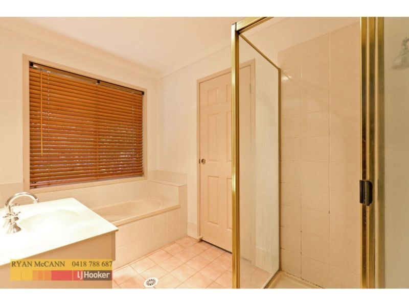 33 Montgomery Drive, Wellington Point QLD 4160