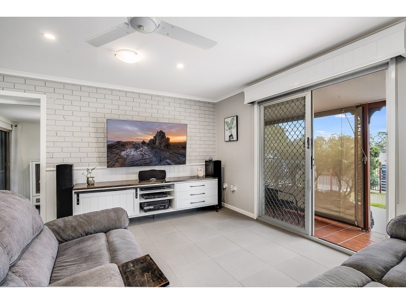 23-27 Chestnut Crescent, Victoria Point QLD 4165