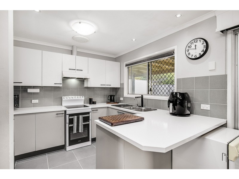 23-27 Chestnut Crescent, Victoria Point QLD 4165