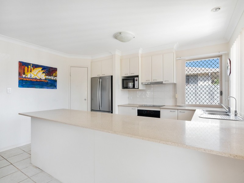 1/4-6 Wattle Street, Victoria Point QLD 4165