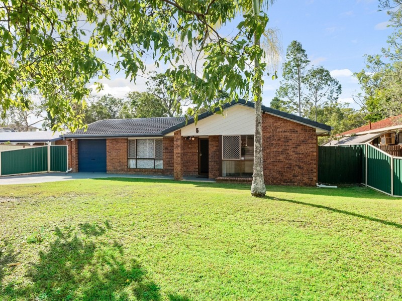 5 Maclean Court, Alexandra Hills QLD 4161