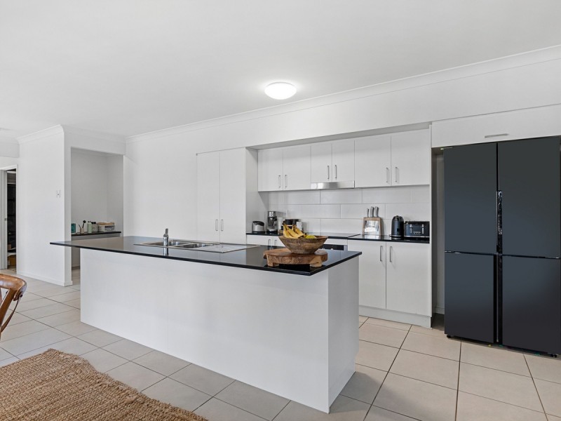 39 Yeo Street, Victoria Point QLD 4165