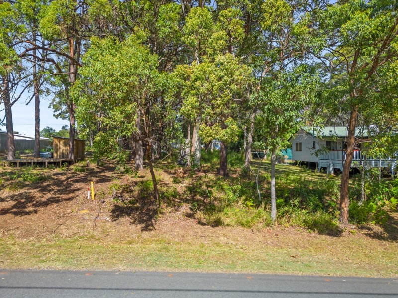 26 Barcelona Tce, Russell Island QLD 4184