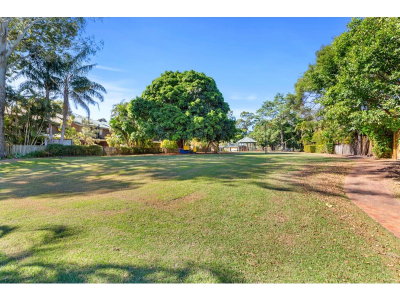 11 Eadie Place, Hemmant QLD 4174
