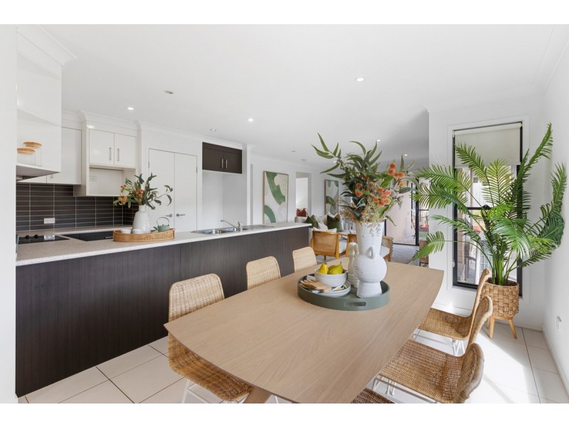 3/9 Pistachio Court, Birkdale QLD 4159