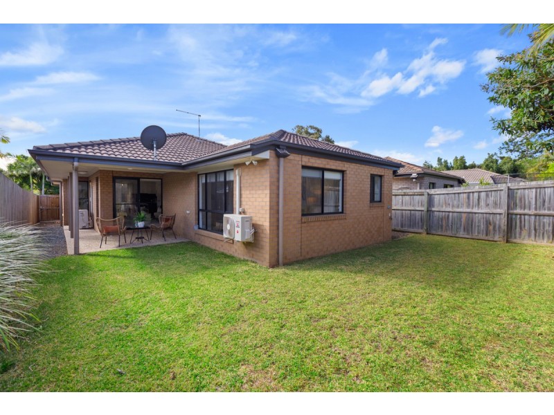 3/9 Pistachio Court, Birkdale QLD 4159