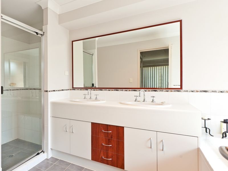 16/122-130 Gordon Street, Ormiston QLD 4160