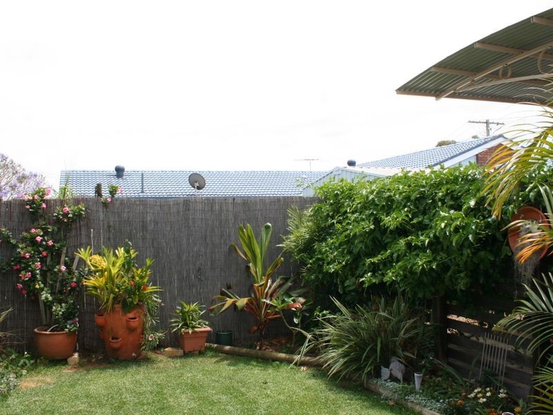 2-10 Sutton Street, Victoria Point QLD 4165