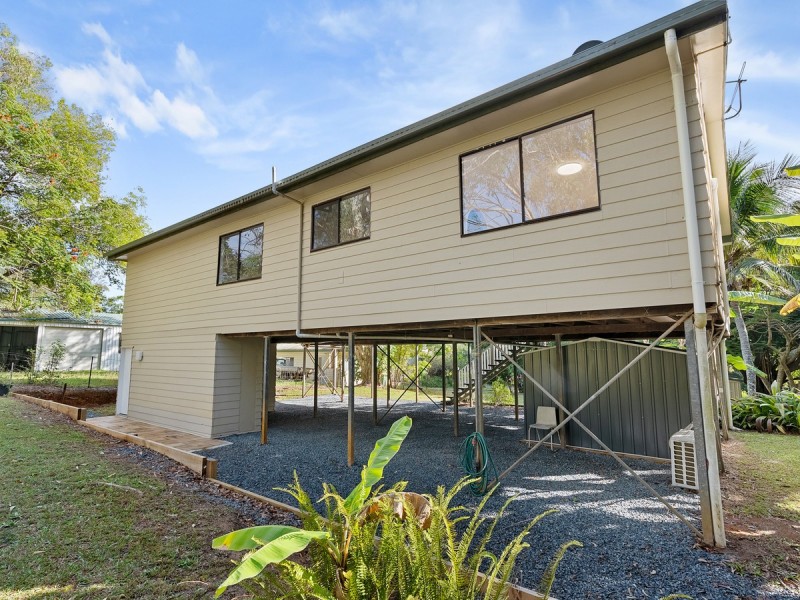 6 Ellis Street, Russell Island QLD 4184