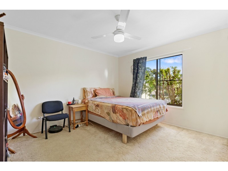 27 Terrier Court, Redland Bay QLD 4165