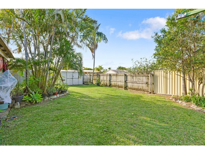 27 Terrier Court, Redland Bay QLD 4165