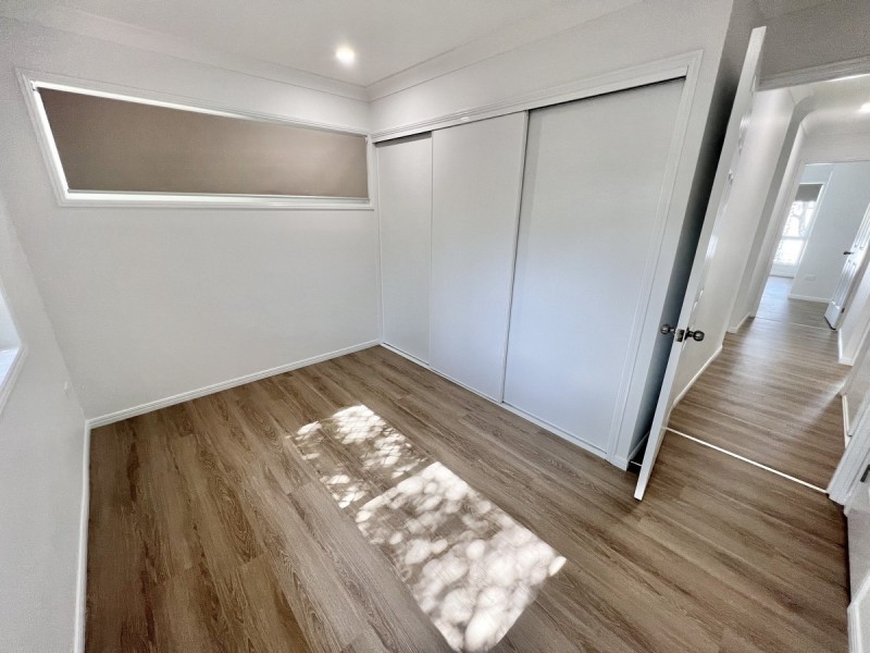 30 Fairway Drive, Redland Bay QLD 4165
