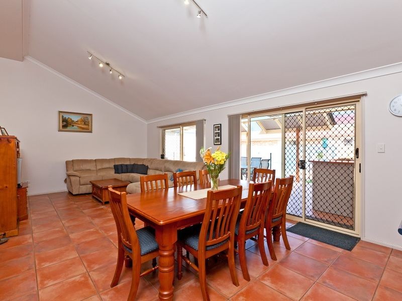 27 King Island Drive (Vaggelas Street), Wellington Point QLD 4160