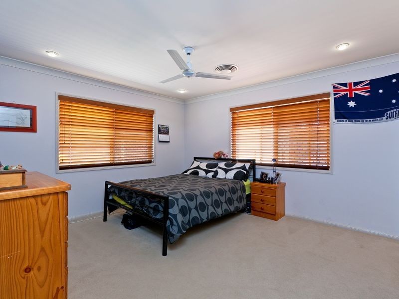 27 King Island Drive (Vaggelas Street), Wellington Point QLD 4160
