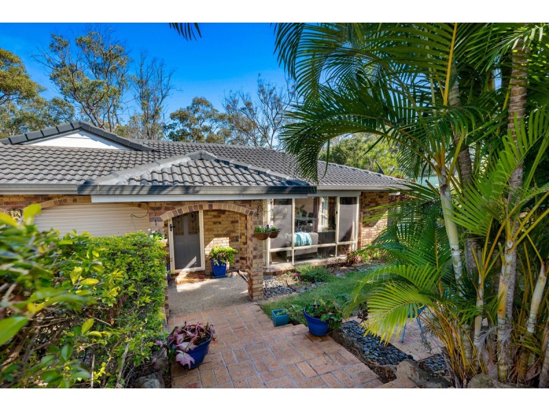 36 Leopard Tree Crescent, Sinnamon Park QLD 4073