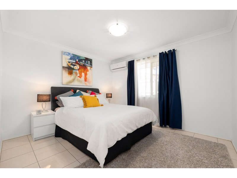 36 Leopard Tree Crescent, Sinnamon Park QLD 4073