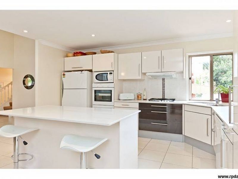 8 Canaipa Court, Victoria Point QLD 4165