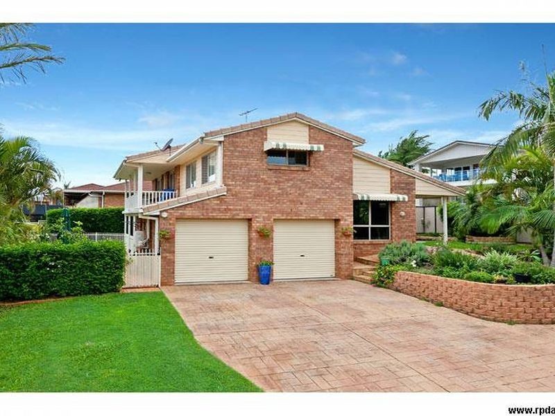 8 Canaipa Court, Victoria Point QLD 4165