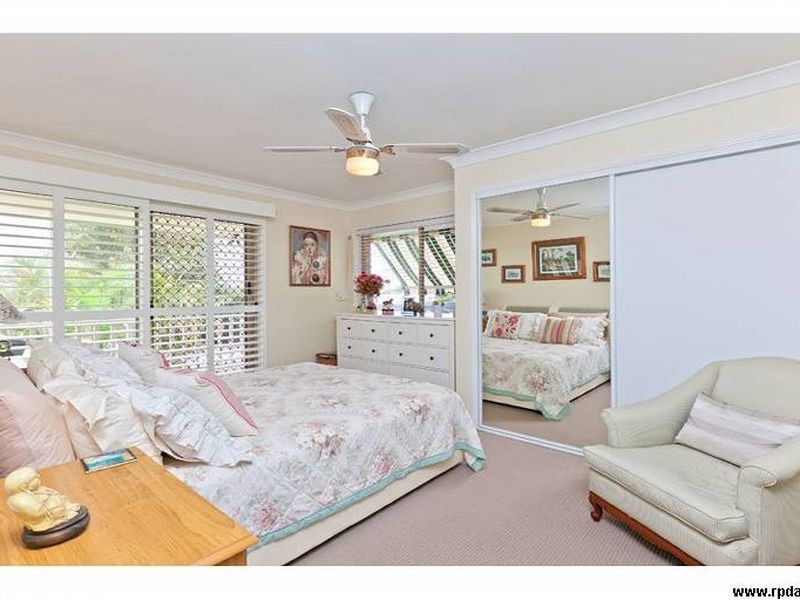 8 Canaipa Court, Victoria Point QLD 4165