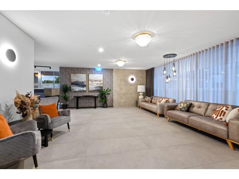 303/152 Middle Street, Cleveland QLD 4163